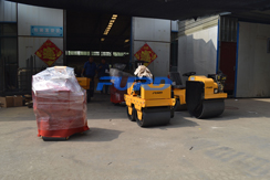 福瑞得機(jī)械手扶雙輪壓路機(jī)，手扶單輪壓路機(jī)，座駕壓路機(jī)及時(shí)包裝發(fā)貨
