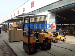 今日福瑞得微動態(tài)--福瑞得機械小型壓路機發(fā)往北京、福建等地